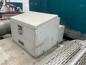 Used 2002 Peterbilt 379 Tool Box Image