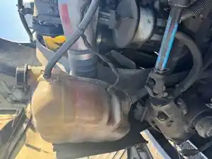 Used 2003 International 4300 Radiator Overflow Bottle (Stock #100524-18)) Part Image