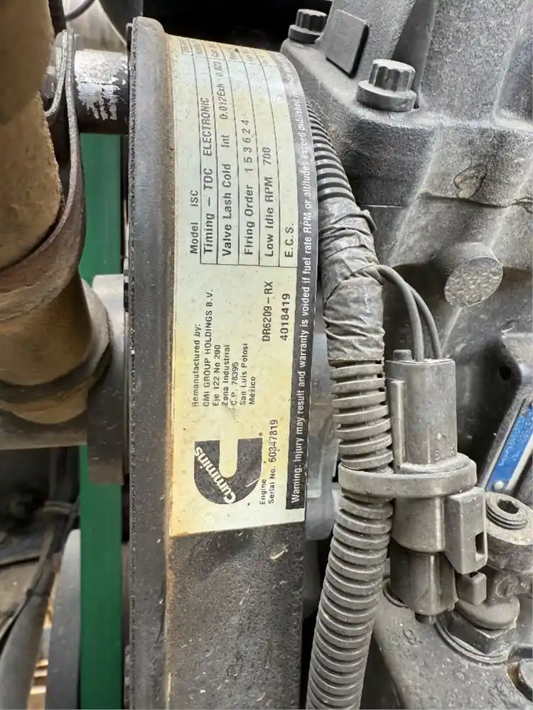 Image 3 of part Used 2004 Cummins ISC Engine Assy