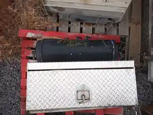 Used 2004 Peterbilt 385 Tool Box (Stock #50723-26)) Part Image
