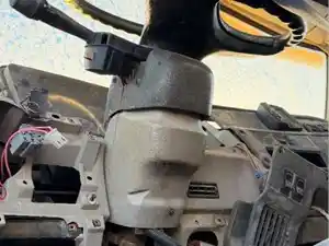 Used 2004 Sterling L9500 Steering Column (Stock #121525-12)) Part Image