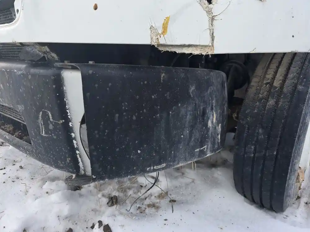 Image 2 of part Used 2005 Freightliner M2 106 Bumper