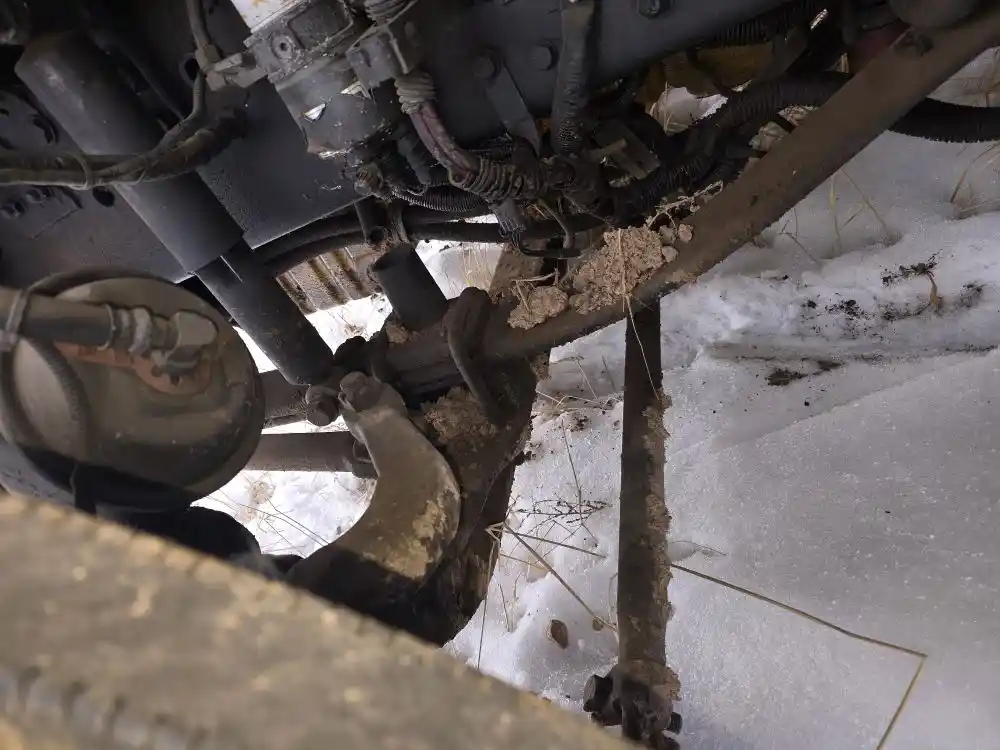 Image 2 of part Used 2005 Freightliner M2 106 Front Axle, Complete