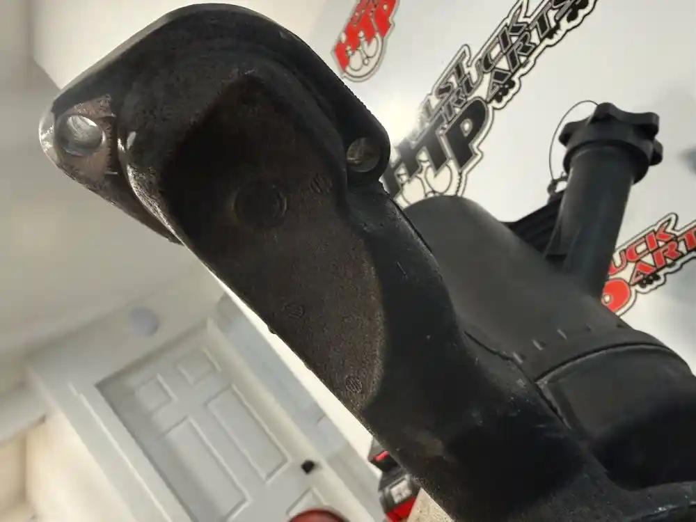 Image 3 of part Used 2005 Mack AMI-370 Engine Misc Part