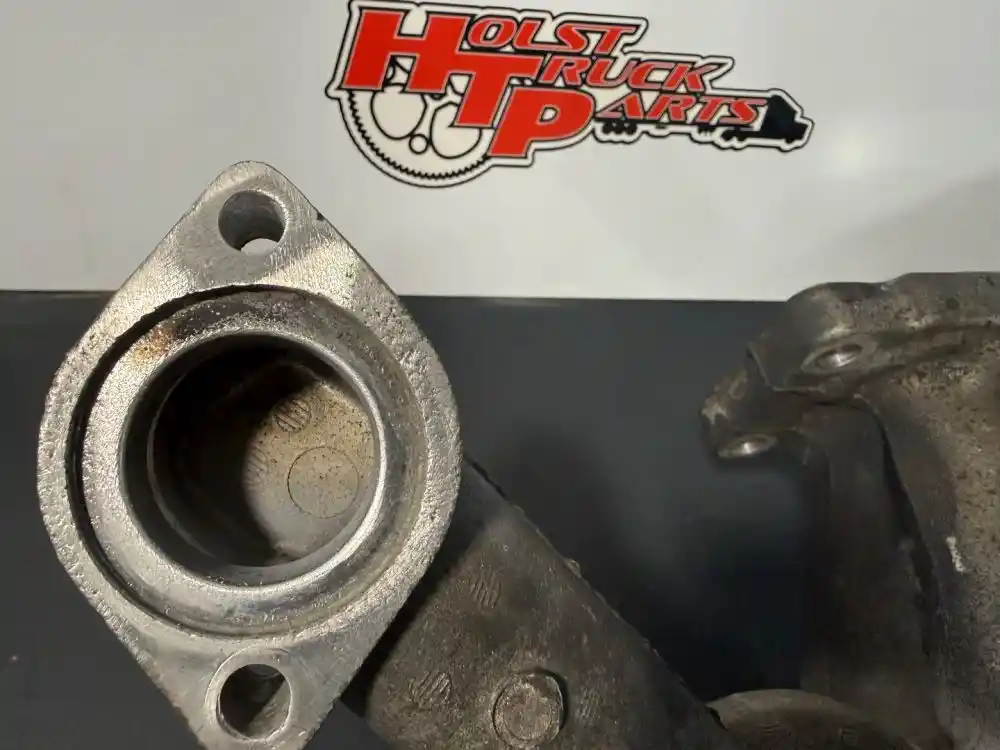 Image 6 of part Used 2005 Mack AMI-370 Engine Misc Part