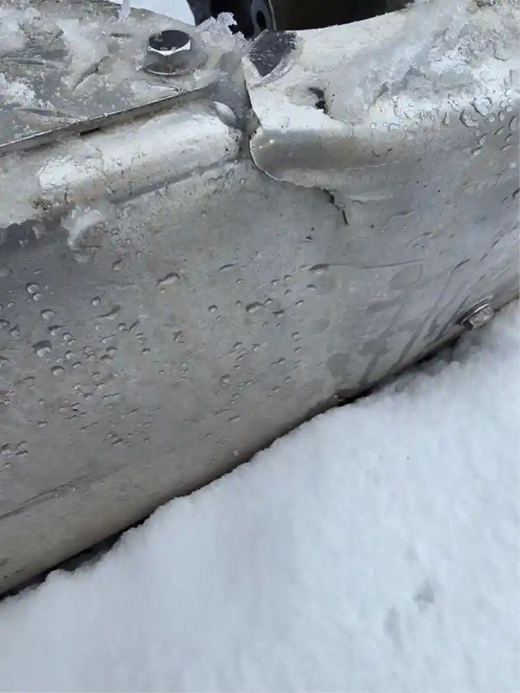 Image 5 of part Used 2005 Peterbilt 378 Bumper