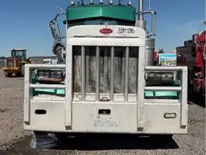 Used 2005 Peterbilt 379 Bumper (Stock #61426-1)) Part Image