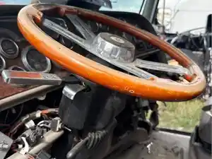 Used 2005 Peterbilt 379 Steering Column (Stock #122222-17)) Part Image