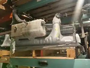Used 2005 Volvo VNL Radiator (Stock #101715-21)) Part Image