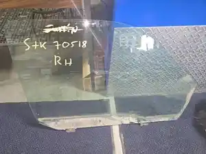 Used 2006 Ford F-350 Super Duty Door Window (Stock #70518-24)) Part Image