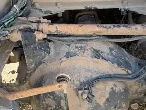 Used 2006 Spicer/Dana DSP40 Axle Housing (Rear) (Stock #102825-18)) Part Image