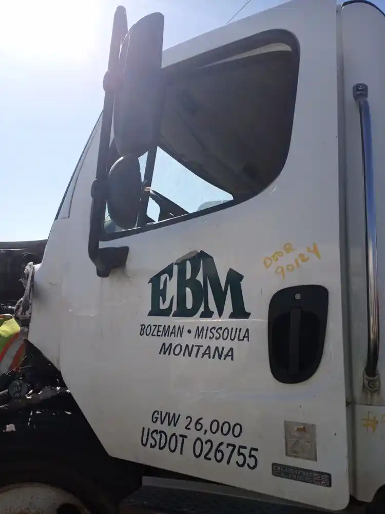 Used 2007 Freightliner M2 106 Side View Mirror