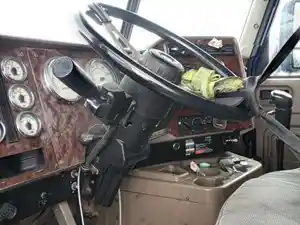 Used 2007 International 9400I Steering Column (Stock #80323-6)) Part Image