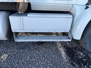 Used 2007 International 9400I Tool Box (Stock #32925-21)) Part Image