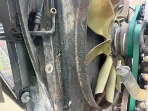 Used 2007 Kenworth W900 Radiator (Stock #90424-10)) Part Image