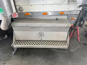 Used 2007 Kenworth W900L Tool Box (Stock #51225-7)) Part Image