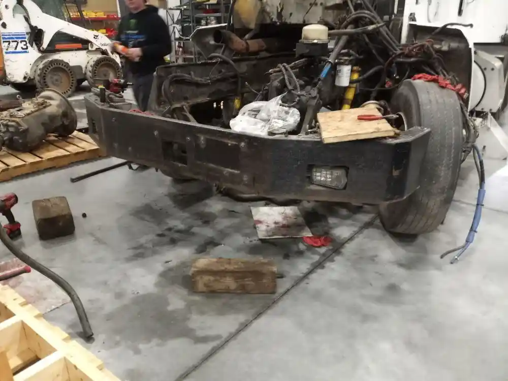 Used 2007 Peterbilt 378 Bumper