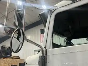 Used 2007 Peterbilt 378 Side View Mirror (Stock #122823-17)) Part Image