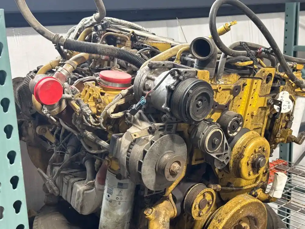 Image 5 of part Used 2008 Caterpillar C7 Engine Assy