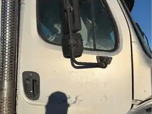 Used 2008 Freightliner M2 106 Door (Stock #22926-8)) Part Image