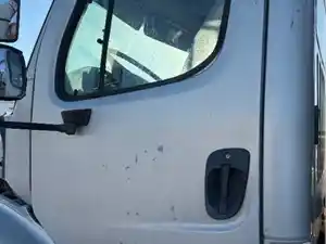 Used 2008 Freightliner M2 106 Door (Stock #22926-7)) Part Image