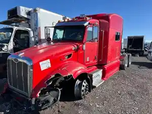 Used 2008 Peterbilt 386 Sun Visor (Stock #21624-26)) Part Image