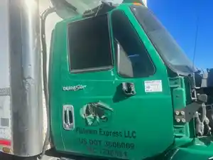 Used 2010 International 4300 Door (Stock #90425-7)) Part Image