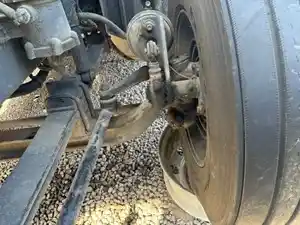 Used 2010 International PROSTAR Front Axle, Complete (Stock #100324-8)) Part Image