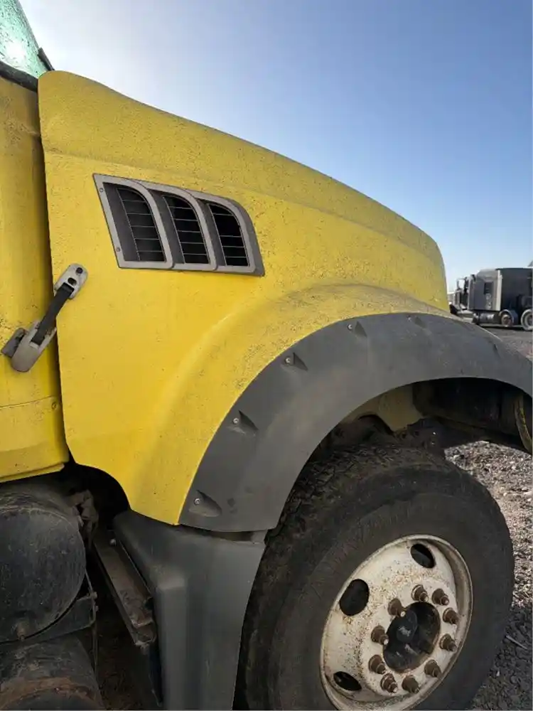Image 6 of part Used 2010 Mack GRANITE Hood