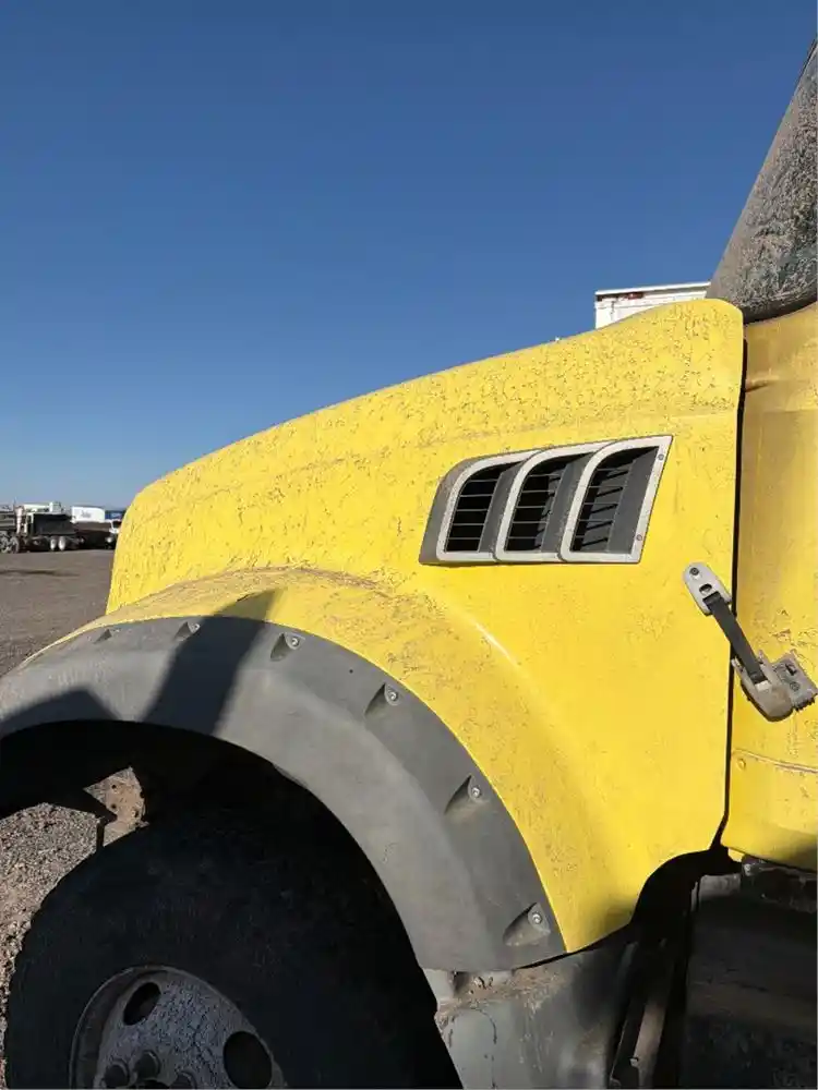 Image 5 of part Used 2010 Mack GRANITE Hood