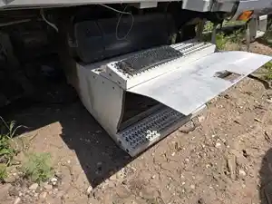 Used 2010 Peterbilt 387 Battery Box (Stock #52422-3)) Part Image