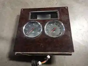 Used 2011 Kenworth T300 Instrument Cluster (Stock #111722-21)) Part Image