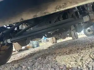 Used 2012 Ford F-450 Front Axle, Complete Image