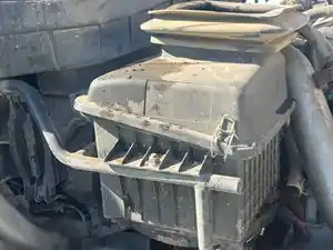 Used 2012 International DuraStar 4300 Air Cleaner (Stock #91324-6)) Part Image