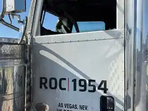 Used 2012 Peterbilt 388 Door (Stock #61625-14)) Part Image