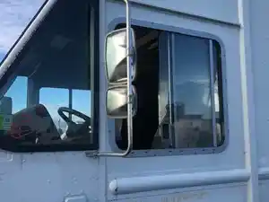 Used 2012 Workhorse Custom Chassis W62 Side View Mirror (Stock #101923-4)) Part Image