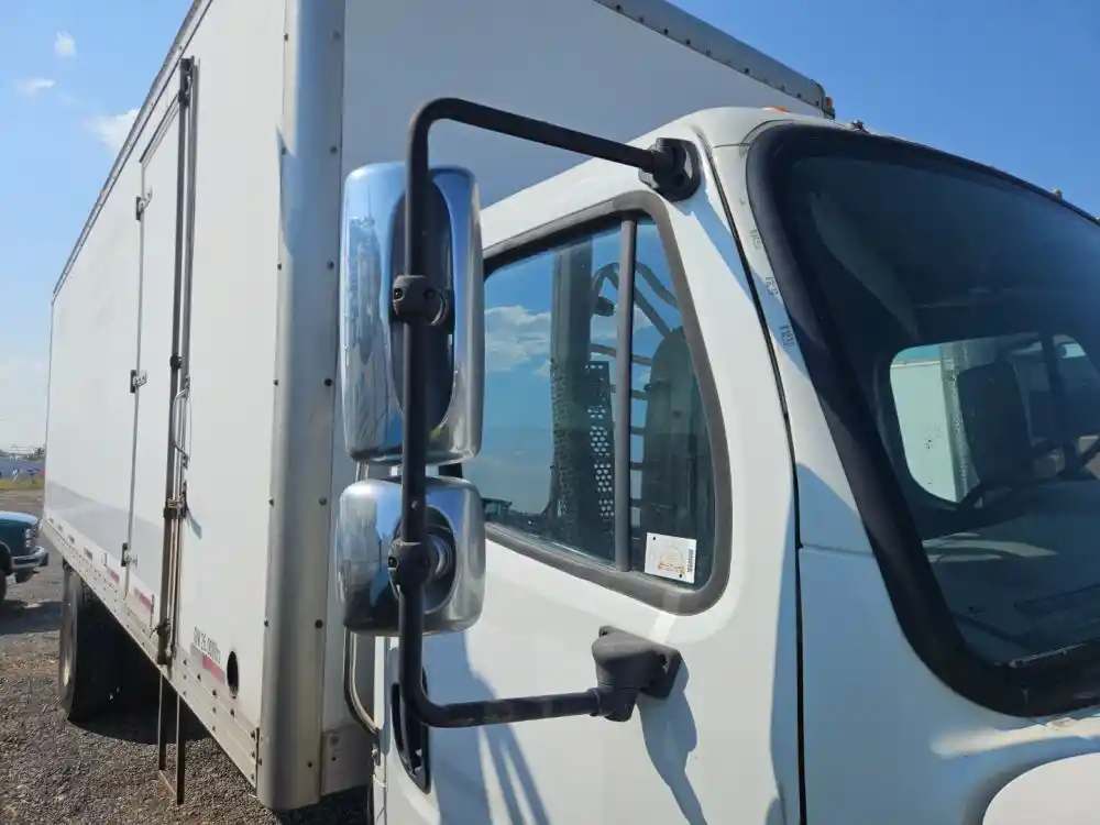 Used 2013 Freightliner M2 106 Side View Mirror