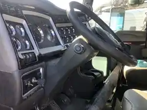 Used 2013 Kenworth T660 Steering Column (Stock #92723-16)) Part Image