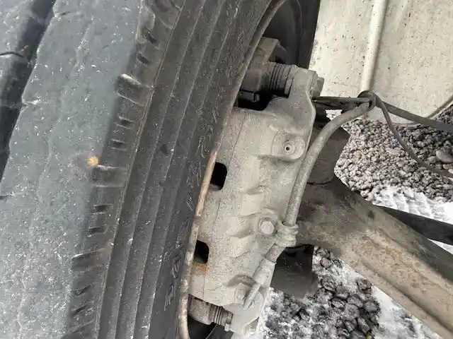 Used 2014 Freightliner M2 106 Front Axle, Complete