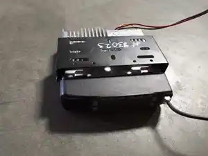 Used 2014 Kenworth T370 Radio (Stock #83023-32)) Part Image