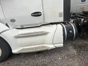 Used 2014 Kenworth T680 DEF Tank (Stock #50425-18)) Part Image