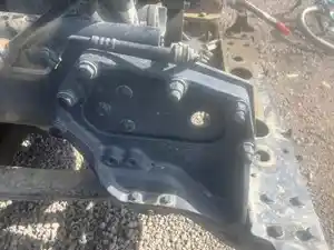 Used 2014 Peterbilt 579 Spring, Front Leaf Hanger (Stock #30325-18)) Part Image
