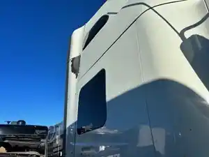Used 2015 International PROSTAR Sleeper Fairing (Stock #101124-18)) Part Image