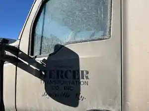 Used 2015 Kenworth T680 Door (Stock #21324-27)) Part Image