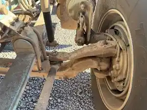 Used 2015 Kenworth T800 Front Axle, Complete (Stock #72025-7)) Part Image