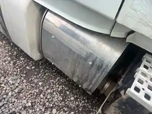 Used 2015 Volvo VNL Diesel Particulate Filter (DPF) (Stock #32725-15)) Part Image