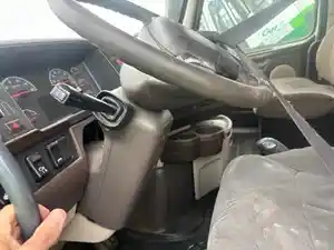 Used 2015 Volvo VNL Steering Column (Stock #42625-23)) Part Image