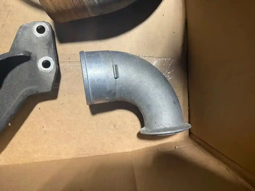 Image 4 of part Used 2016 Detroit Series 60 12.7L DDEC IV Engine Misc Part