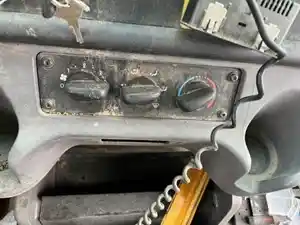 Used 2016 Freightliner B2 Heater/AC Control Assy (Stock #42524-10)) Part Image