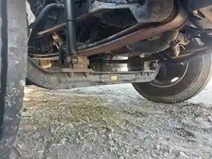 Used 2016 International DuraStar 4300 Front Axle, Complete (Stock #52524-11)) Part Image